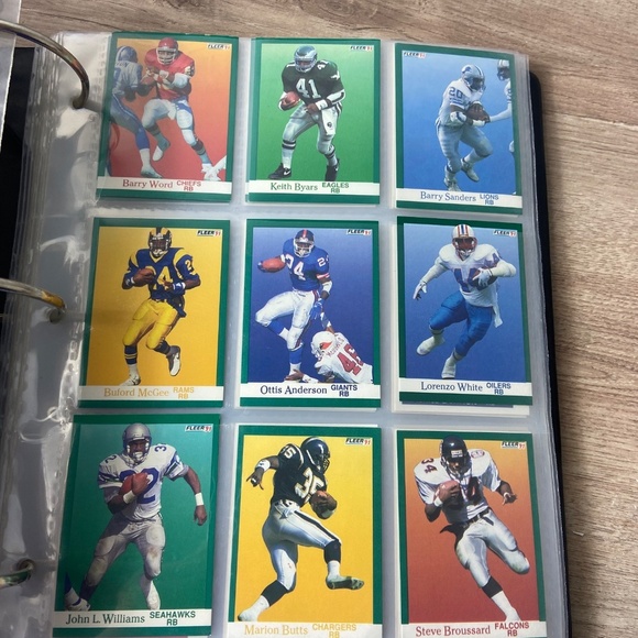 Football Cards - Picture 2 of 15